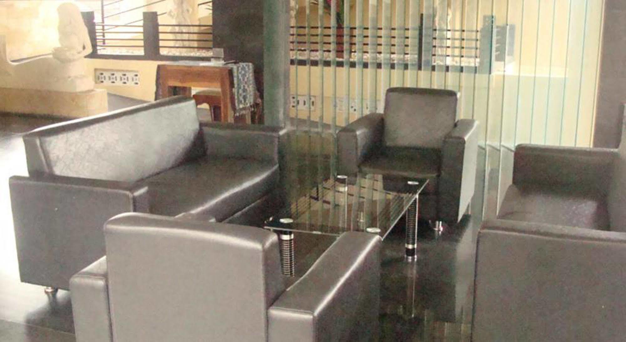 Arya Hotel & Spa كوتا المظهر الخارجي الصورة