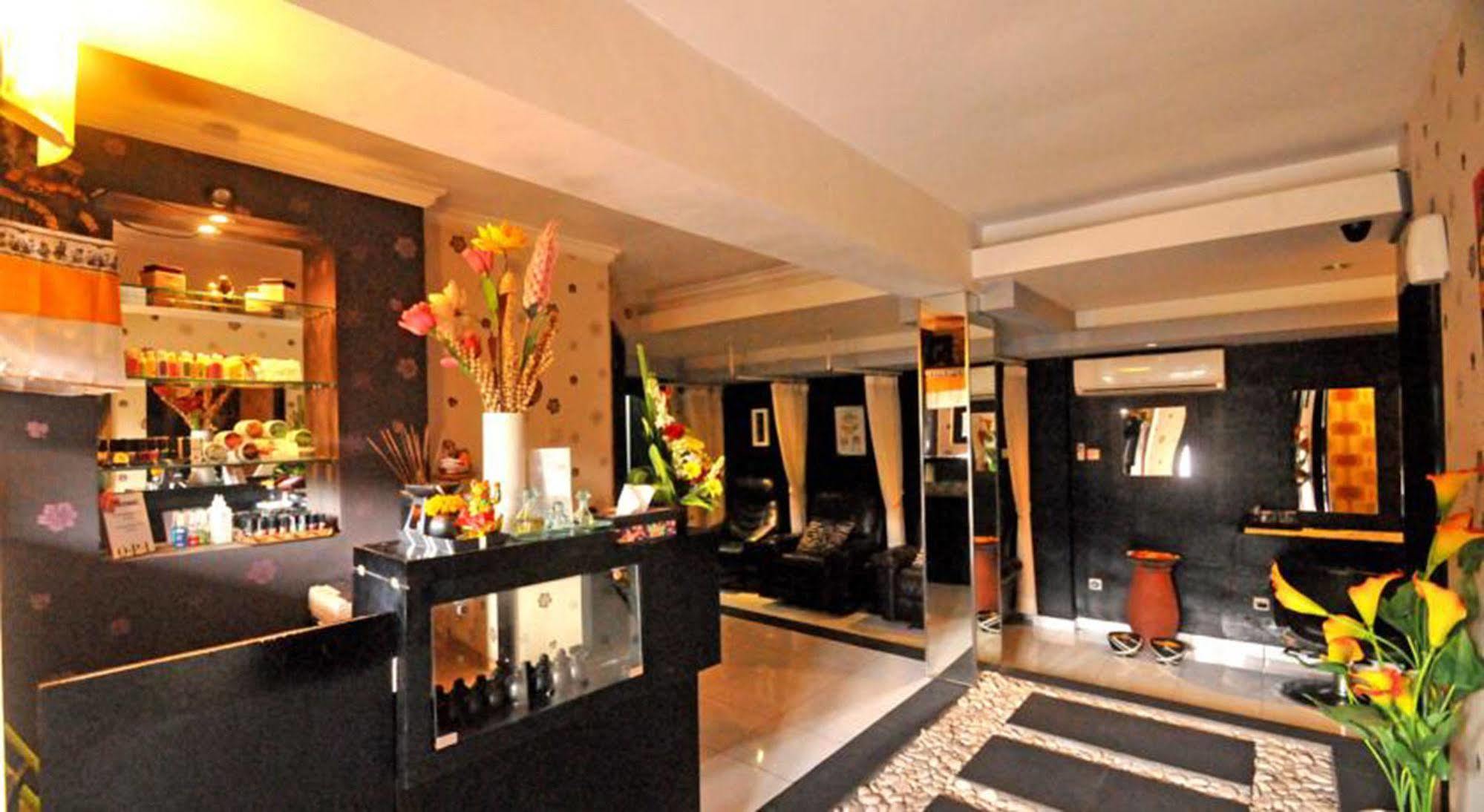 Arya Hotel & Spa كوتا المظهر الخارجي الصورة